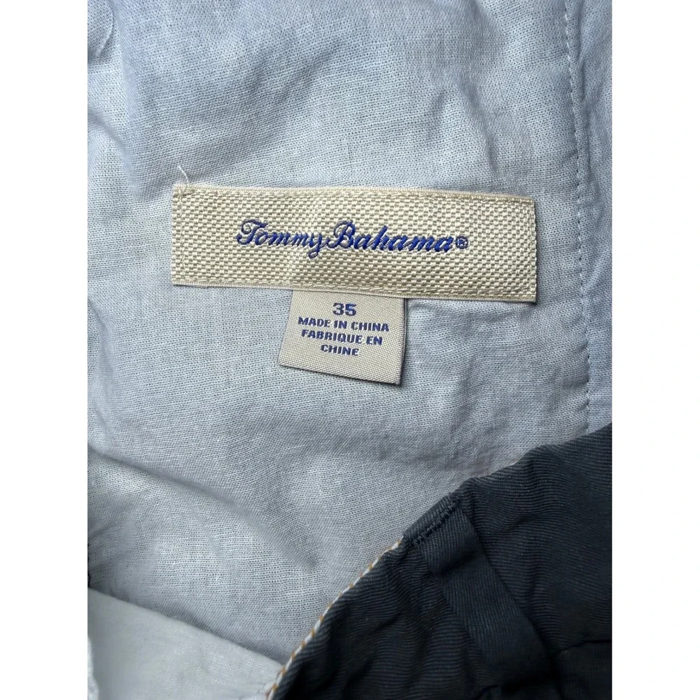 Tommy Bahama Silk Flat Front Shorts Mens Size 35